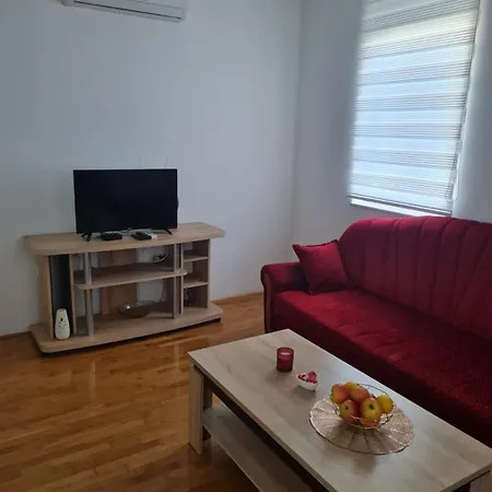 Apartment Modern & Comfortable With Garage *