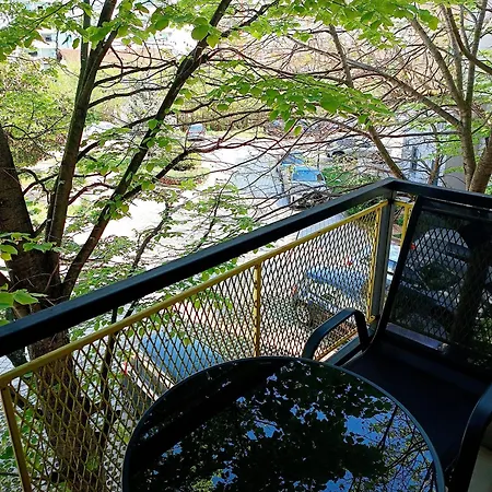 Family Nest Apartament *